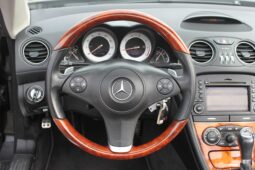 
										2011 Mercedes-Benz SL550 full									