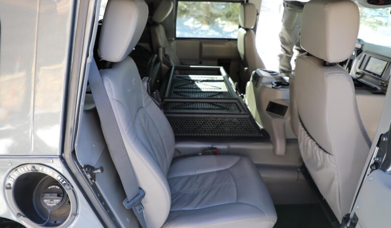 
								2003 Hummer H1 Wagon full									