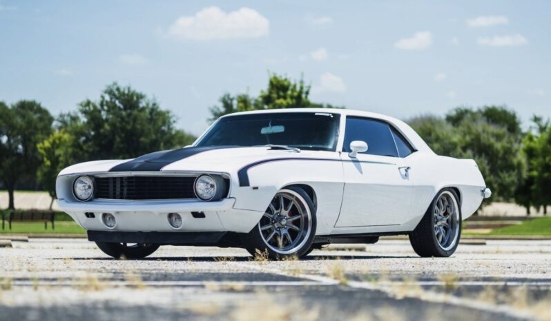
								1969 Chevrolet Camaro LS3 Custom Restomod full									