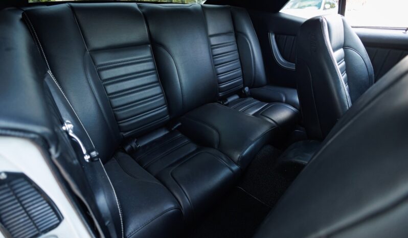 
								1969 Chevrolet Camaro LS3 Custom Restomod full									