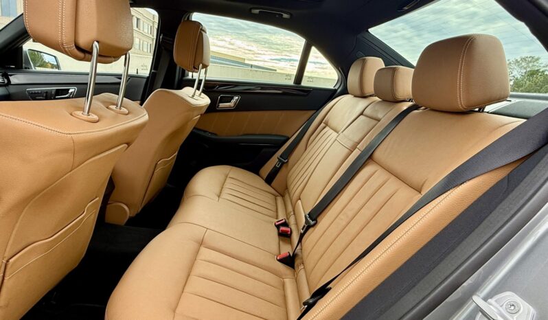 
								2010 Mercedes-Benz E350 Sedan full									