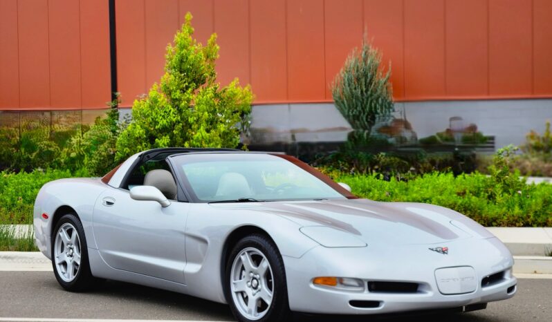 
								1999 Chevrolet Corvette Coupe 6-Speed full									