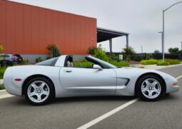 
										1999 Chevrolet Corvette Coupe 6-Speed full									