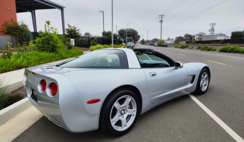 
								1999 Chevrolet Corvette Coupe 6-Speed full									