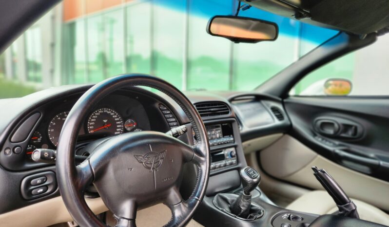 
								1999 Chevrolet Corvette Coupe 6-Speed full									