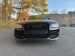 
										2018 Audi S8 Plus full									
