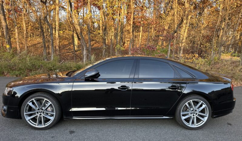 
								2018 Audi S8 Plus full									