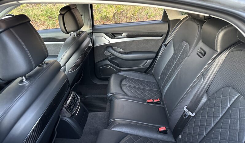 
								2018 Audi S8 Plus full									