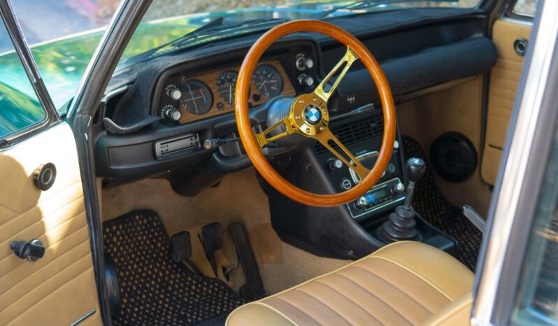 
								1975 BMW 2002 4-Speed full									