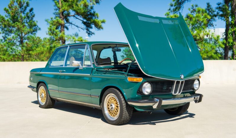 
								1975 BMW 2002 4-Speed full									