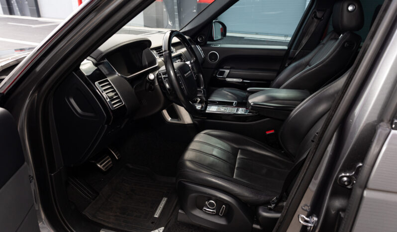 
								2016 Land Rover Range Rover Supercharged full									