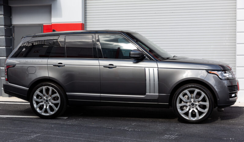 
								2016 Land Rover Range Rover Supercharged full									