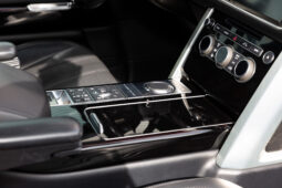 
										2016 Land Rover Range Rover Supercharged full									