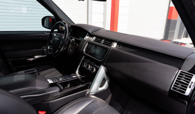 
								2016 Land Rover Range Rover Supercharged full									