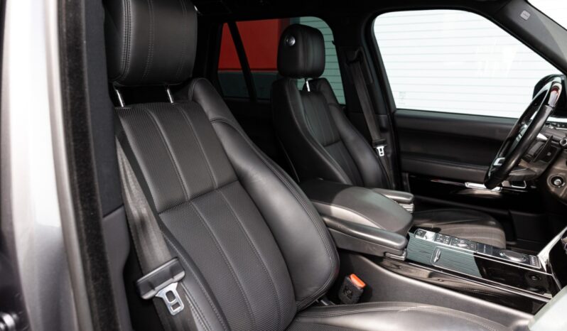 
								2016 Land Rover Range Rover Supercharged full									