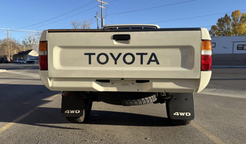 
								1992 Toyota Pickup XtraCab full									