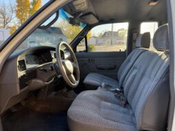 
										1992 Toyota Pickup XtraCab full									