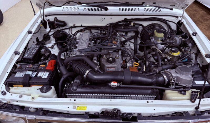 
								1992 Toyota Pickup XtraCab full									