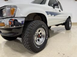 
										1992 Toyota Pickup XtraCab full									