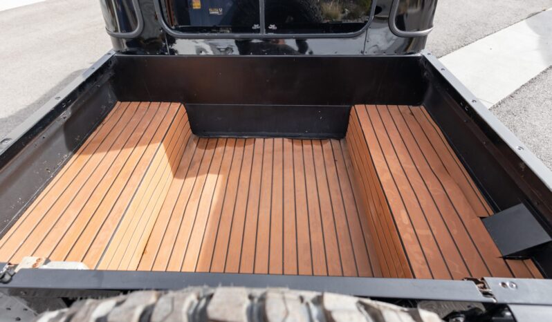 
								1995 Land Rover Defender 110 Pickup Conversion full									