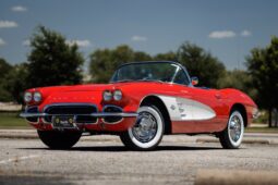 
										1961 Chevrolet Corvette Convertible Fuel-Injected 283 315 HP full									