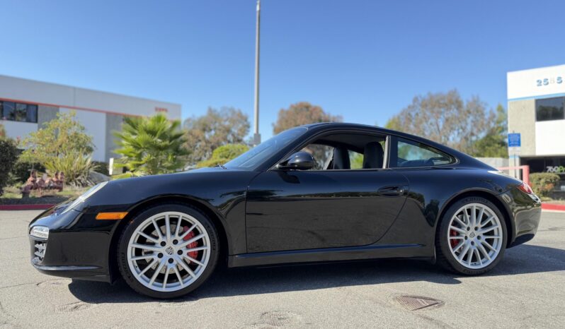 
								2009 Porsche 911 Carrera S Coupe full									