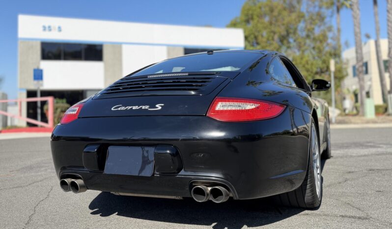 
								2009 Porsche 911 Carrera S Coupe full									