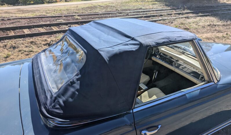 
								1968 Mercedes-Benz 280SL 4-Speed full									