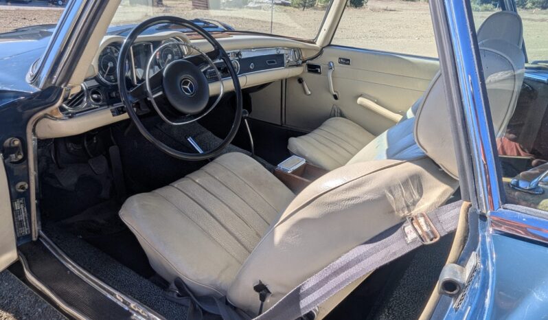
								1968 Mercedes-Benz 280SL 4-Speed full									