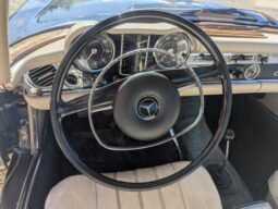 
										1968 Mercedes-Benz 280SL 4-Speed full									