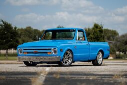 
										1968 Chevrolet C-10 383 Custom Pickup Restomod full									