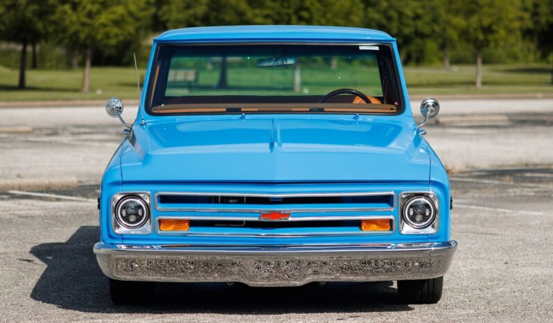 1968 Chevrolet C-10 383 Custom Pickup Restomod 1