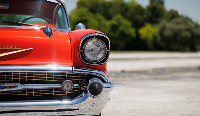 
								1957 Chevrolet Bel Air 150 210 LS Custom Restomod full									