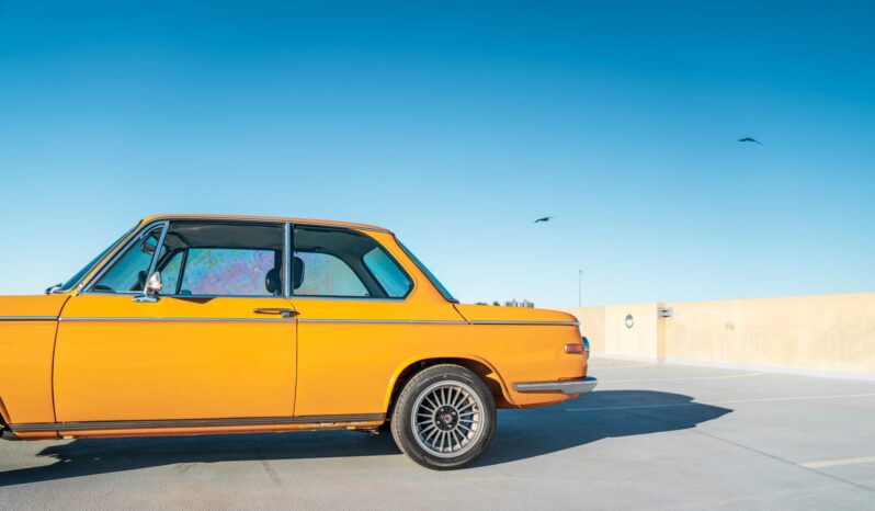 
								1970 BMW 2002 5-Speed full									