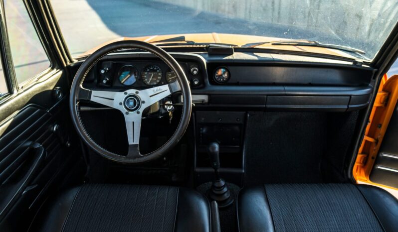 
								1970 BMW 2002 5-Speed full									