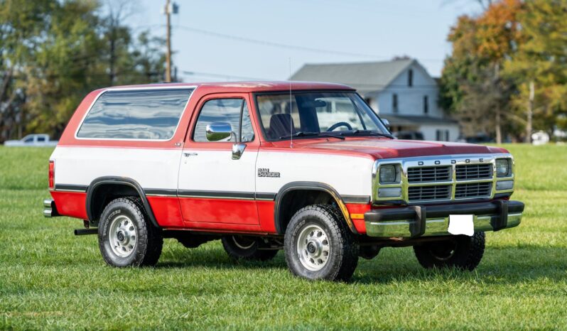 
								1991 Dodge Ramcharger LE 4×4 full									