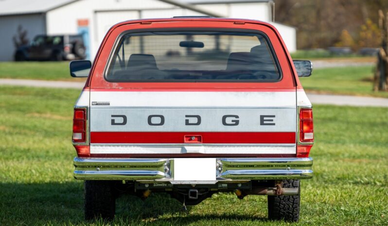 
								1991 Dodge Ramcharger LE 4×4 full									