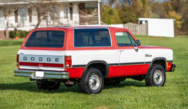 
								1991 Dodge Ramcharger LE 4×4 full									