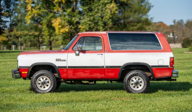 
								1991 Dodge Ramcharger LE 4×4 full									