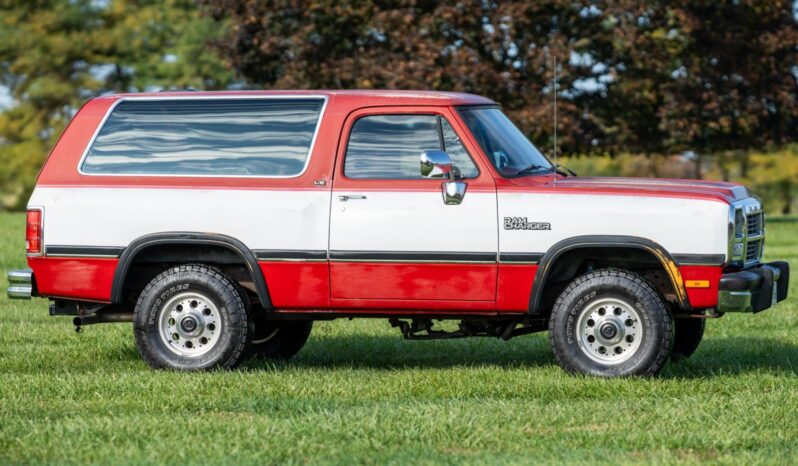 1991 Dodge Ramcharger LE 4×4 1