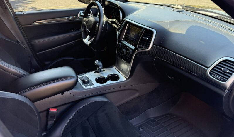 
								2014 Jeep Grand Cherokee SRT full									