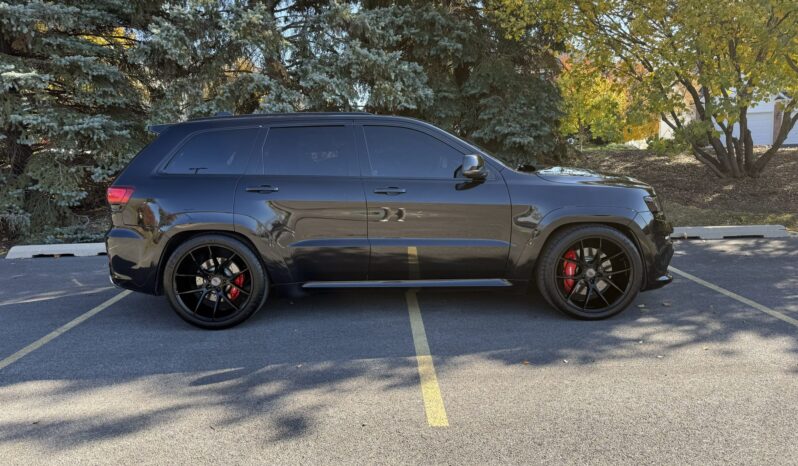 
								2014 Jeep Grand Cherokee SRT full									