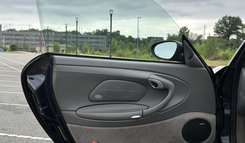 
								2004 Porsche 911 Carrera 4S Coupe 6-Speed full									