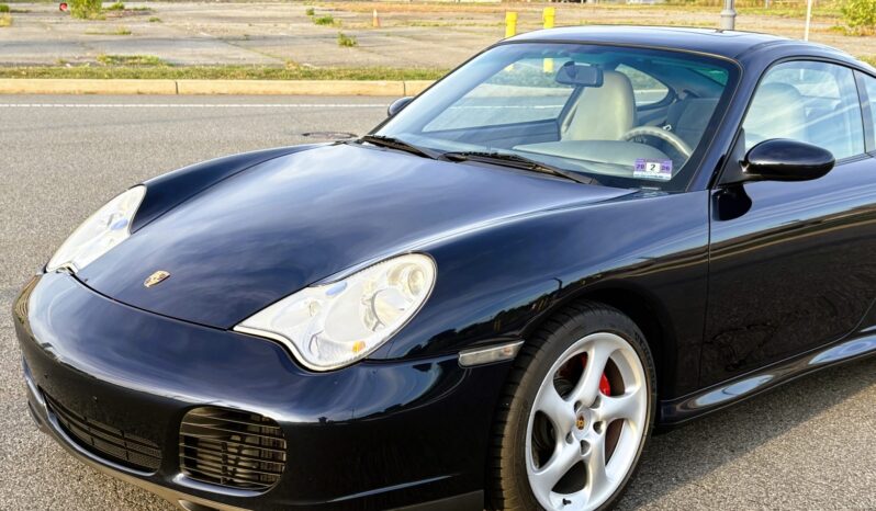 
								2004 Porsche 911 Carrera 4S Coupe 6-Speed full									