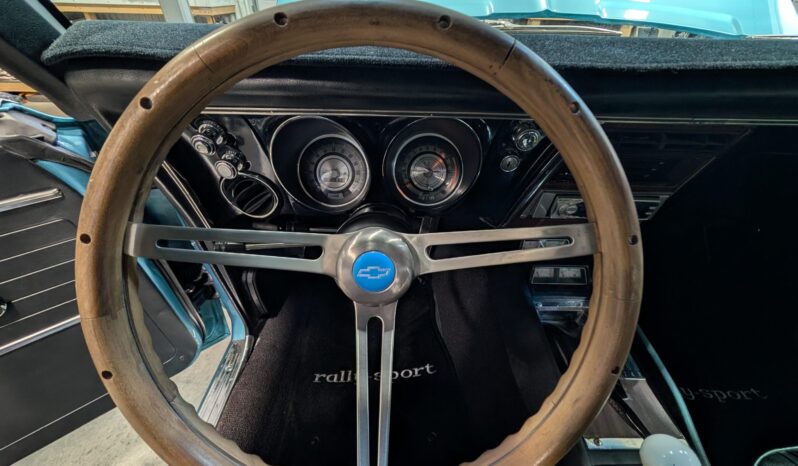 
								1968 Chevrolet Camaro 5-Speed full									