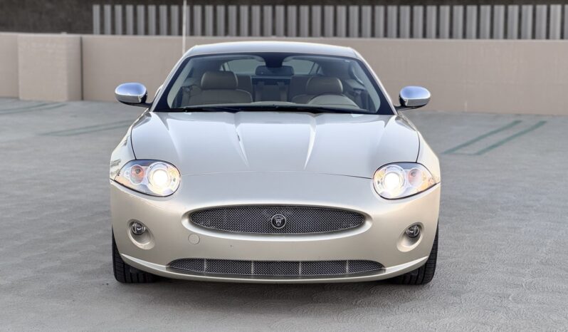 
								2007 Jaguar XK Coupe full									