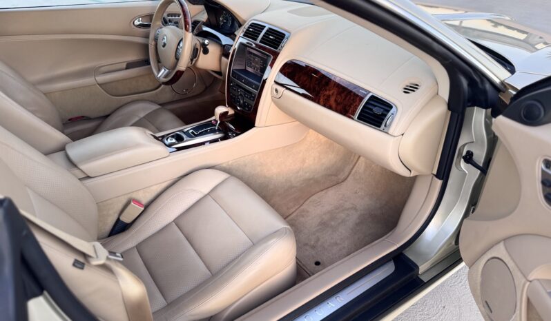 
								2007 Jaguar XK Coupe full									