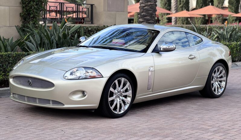 2007 Jaguar XK Coupe 1