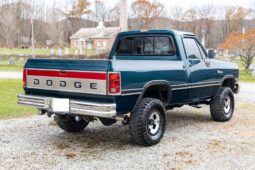 
										1993 Dodge Power Ram W150 4×4 full									