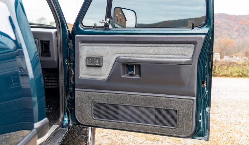 
								1993 Dodge Power Ram W150 4×4 full									